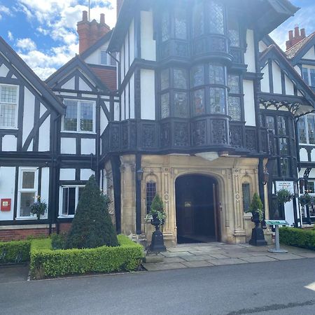 Hare Lodge Woodhall Spa Exterior foto